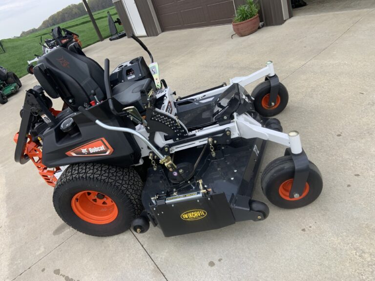 BOBCAT 7000 series 72in C