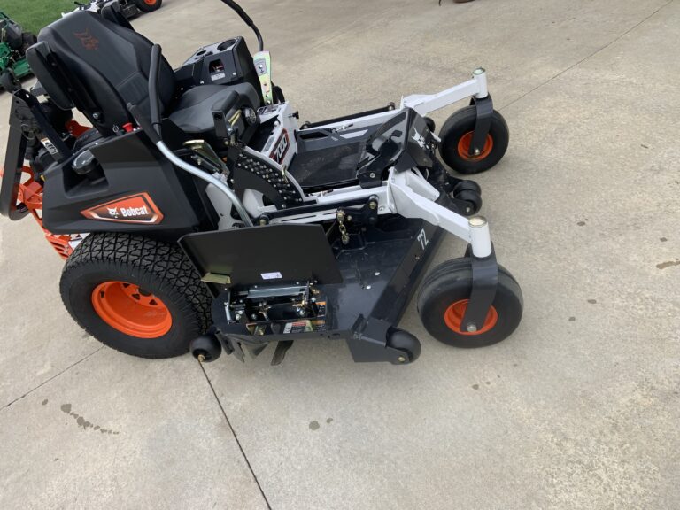 BOBCAT 7000 series 72in O